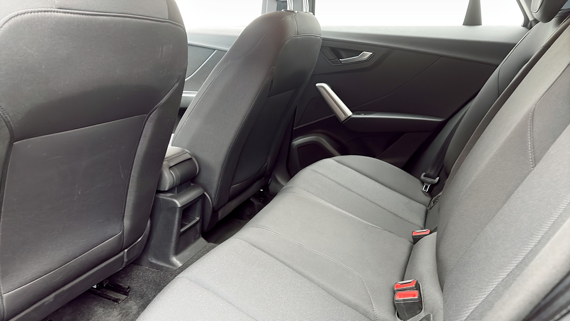 Audi Q2 MBN92Y