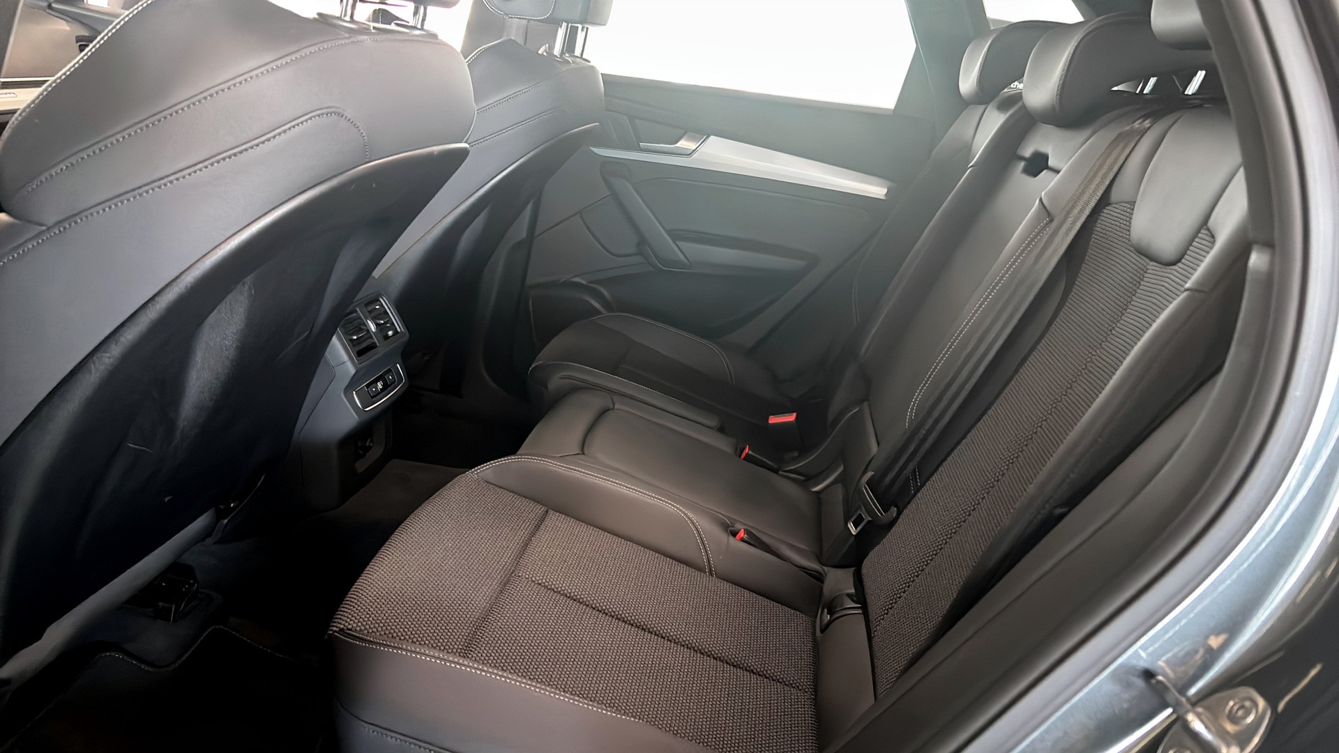 Audi Q5 MBP49B