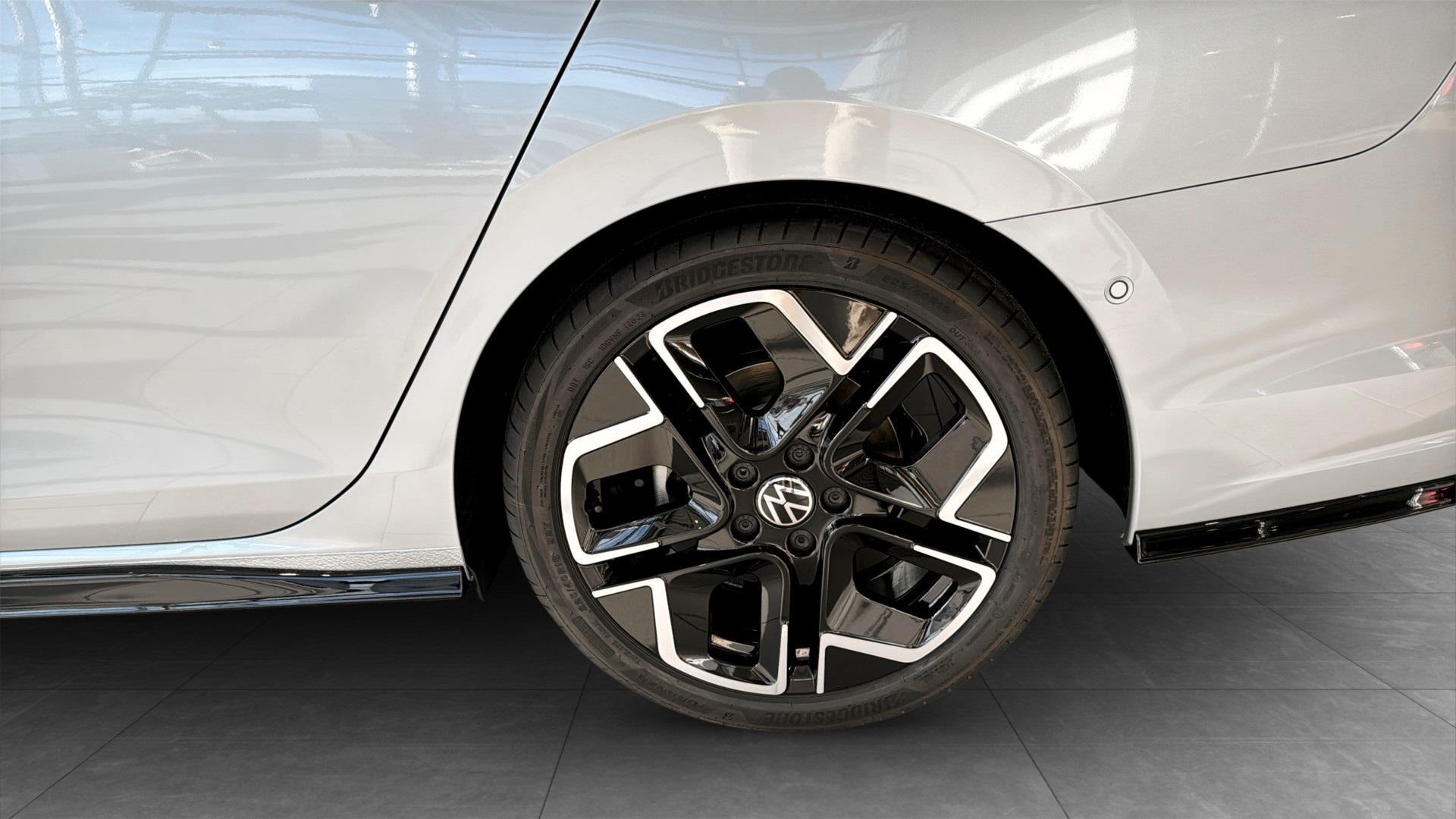 Volkswagen Golf Sportsvan MBR49R