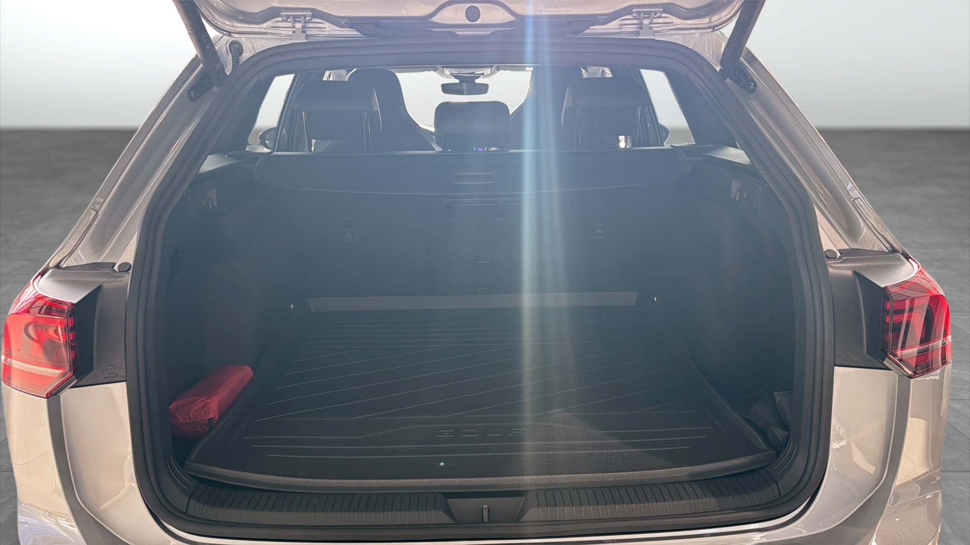 Volkswagen Golf Sportsvan MBR49R