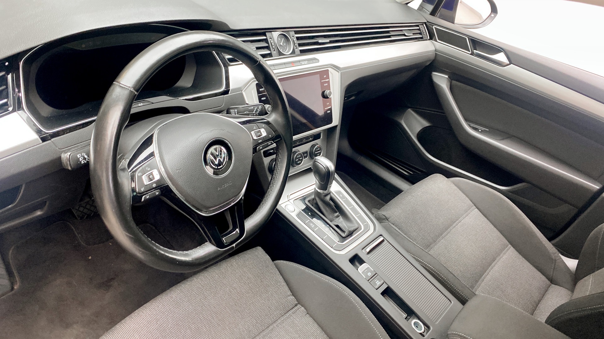 Volkswagen Passat Sportscombi MBU02K