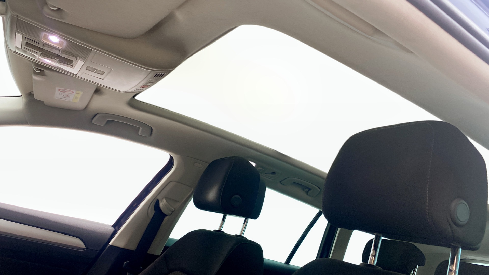 Volkswagen Passat Sportscombi MBU02K