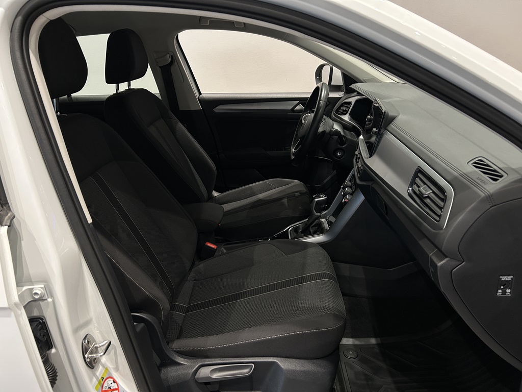Volkswagen T-Roc MCG01Z