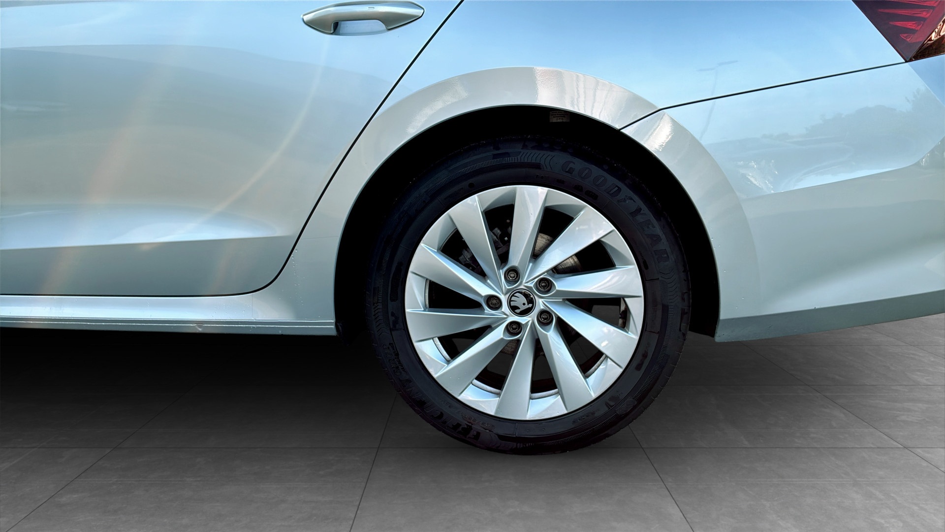 Skoda Octavia Combi MCG23G