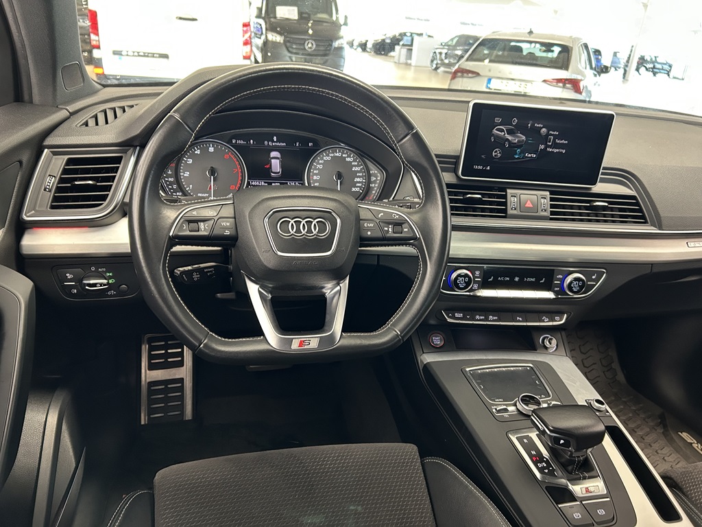 Audi SQ5 MCS881