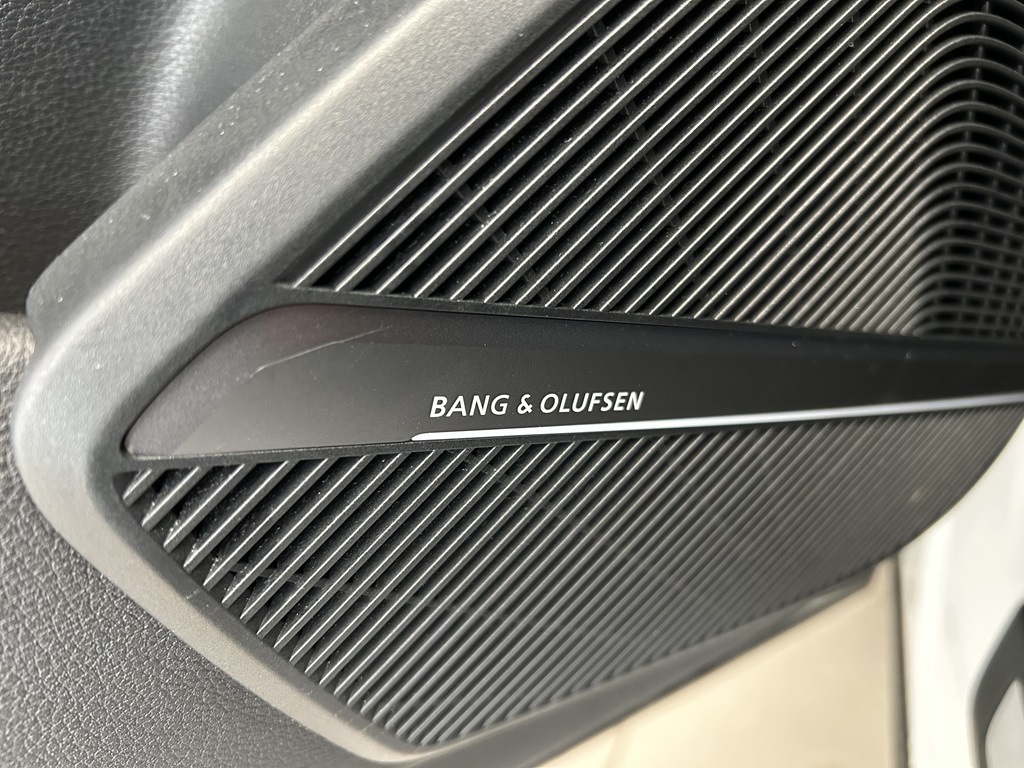 Audi SQ5 MCS881