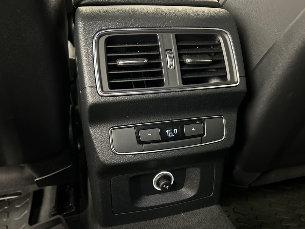 Audi SQ5 MCS881