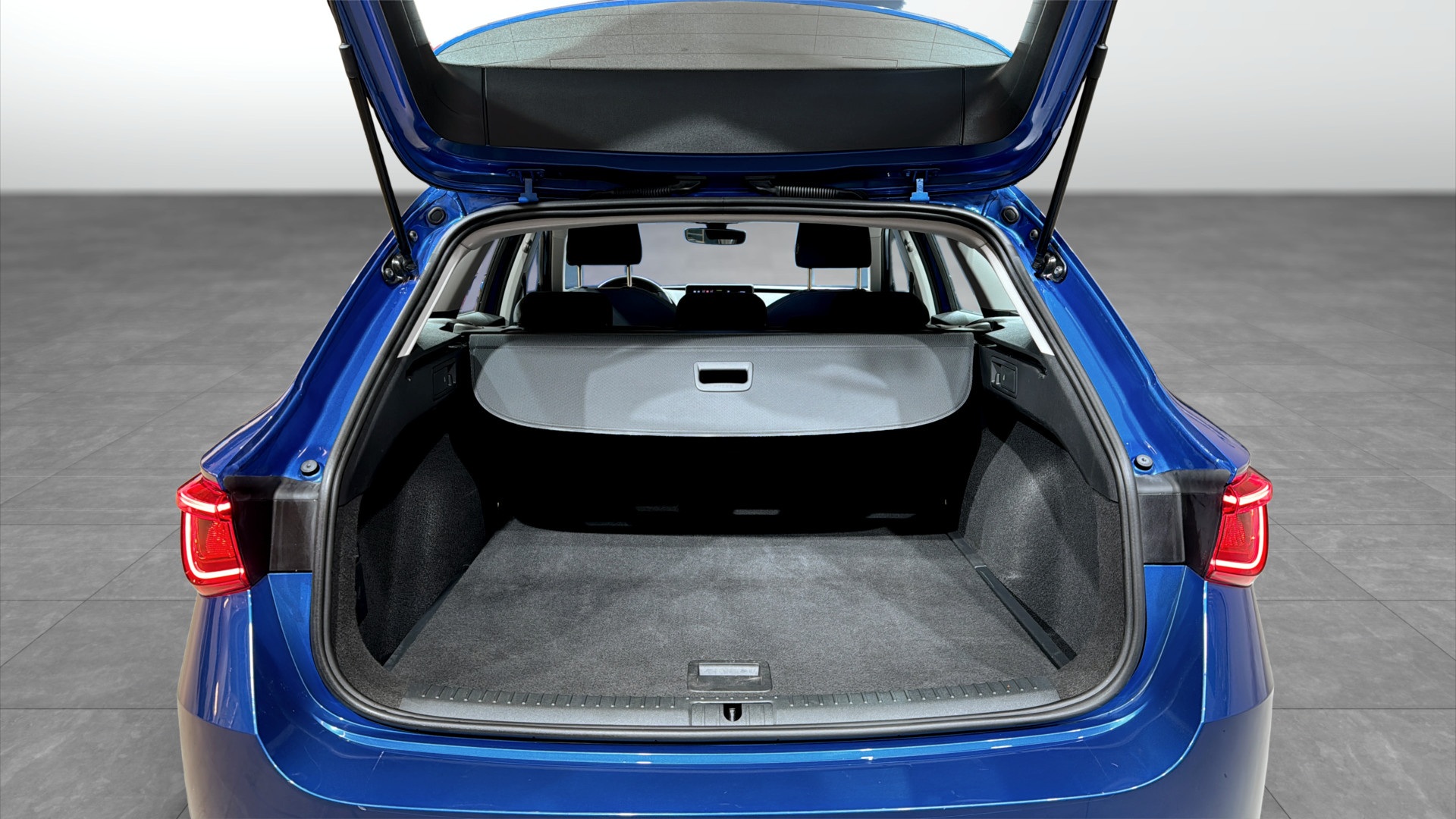 SEAT Leon Sportstourer MEH50B