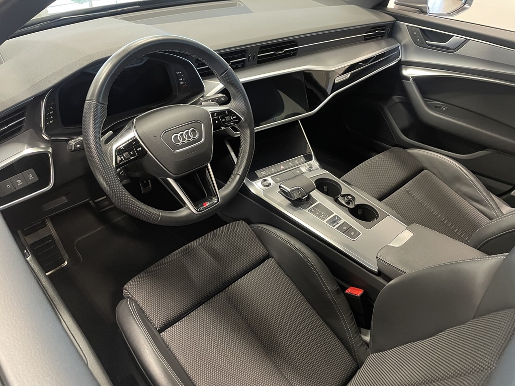 Audi A6 Avant MEL86W