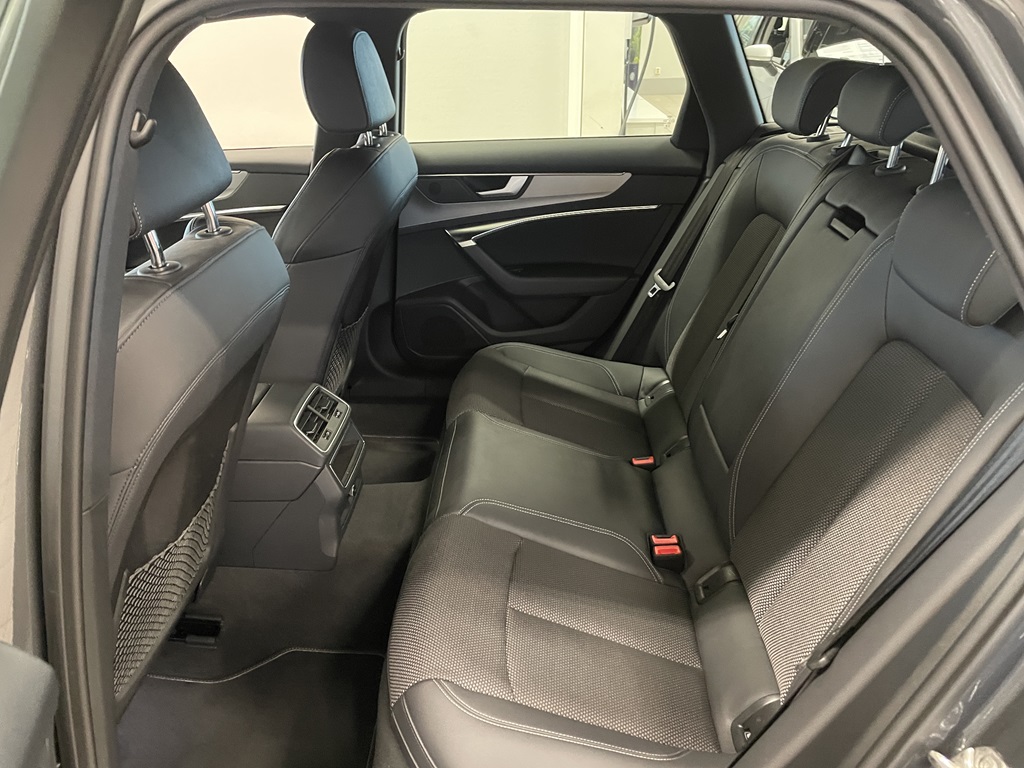 Audi A6 Avant MEL86W
