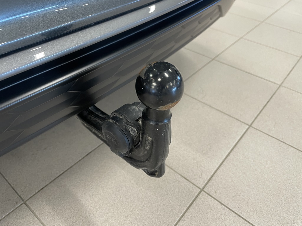 Audi A6 Avant MEL86W