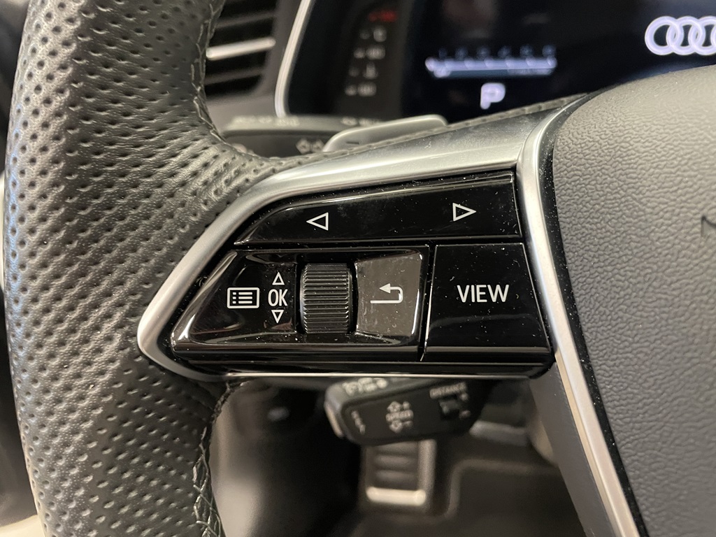 Audi A6 Avant MEL86W