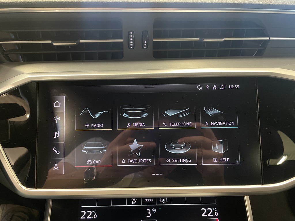 Audi A6 Avant MEL86W