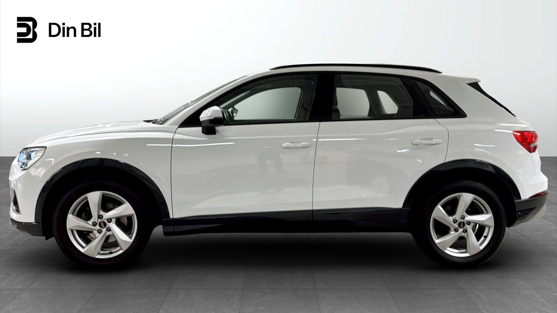 Audi Q3 MEU21R
