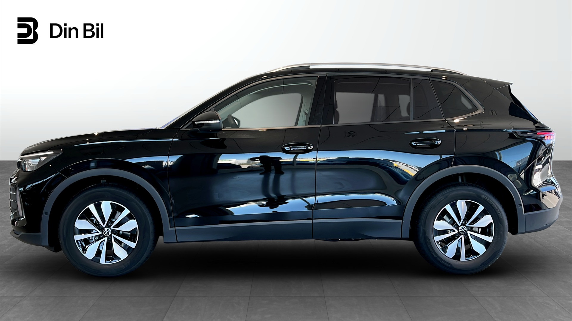 Volkswagen Tiguan MFH87D