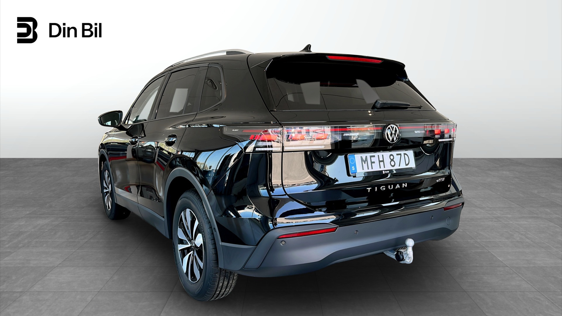 Volkswagen Tiguan MFH87D