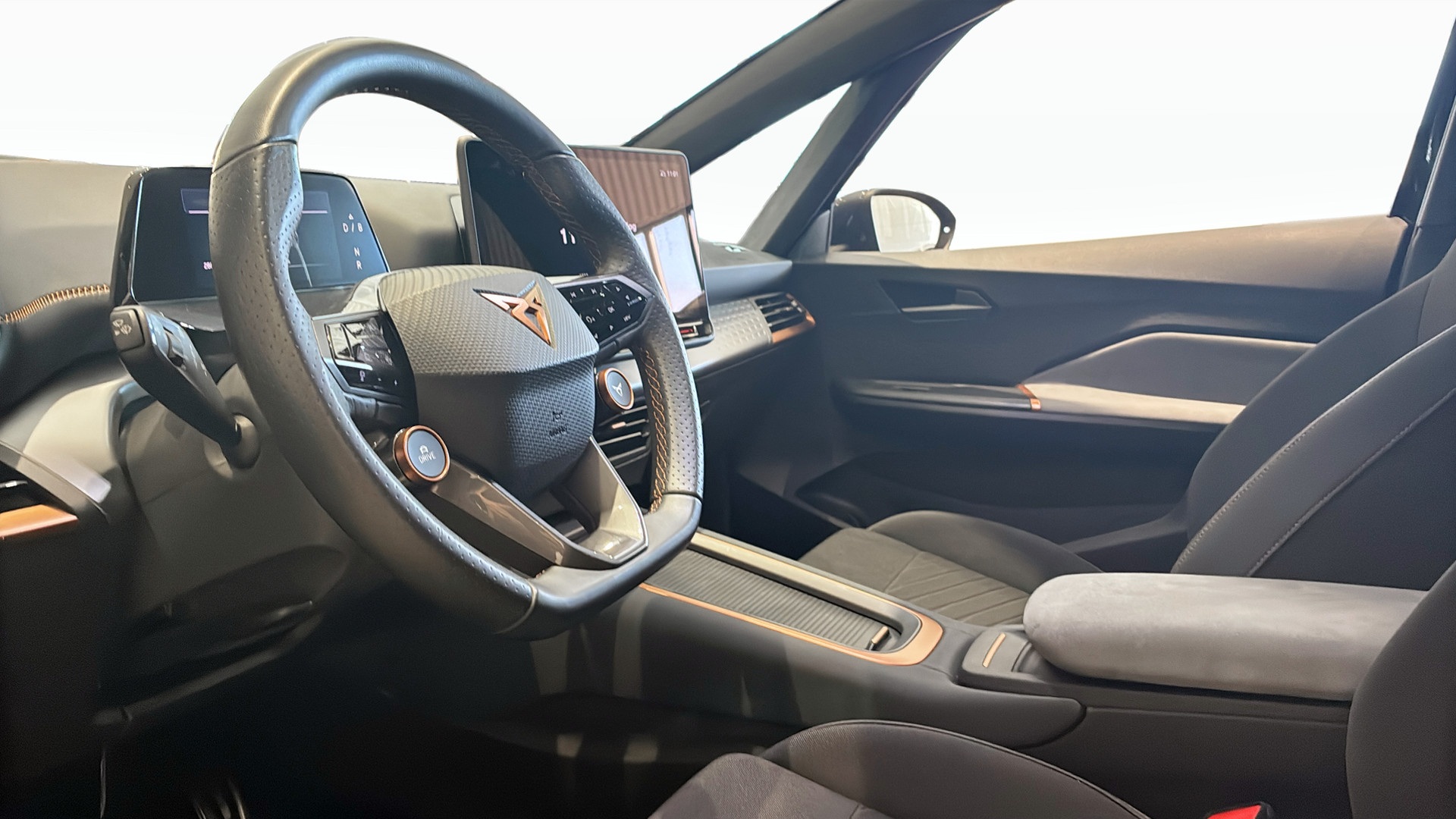 CUPRA Born MFL22E
