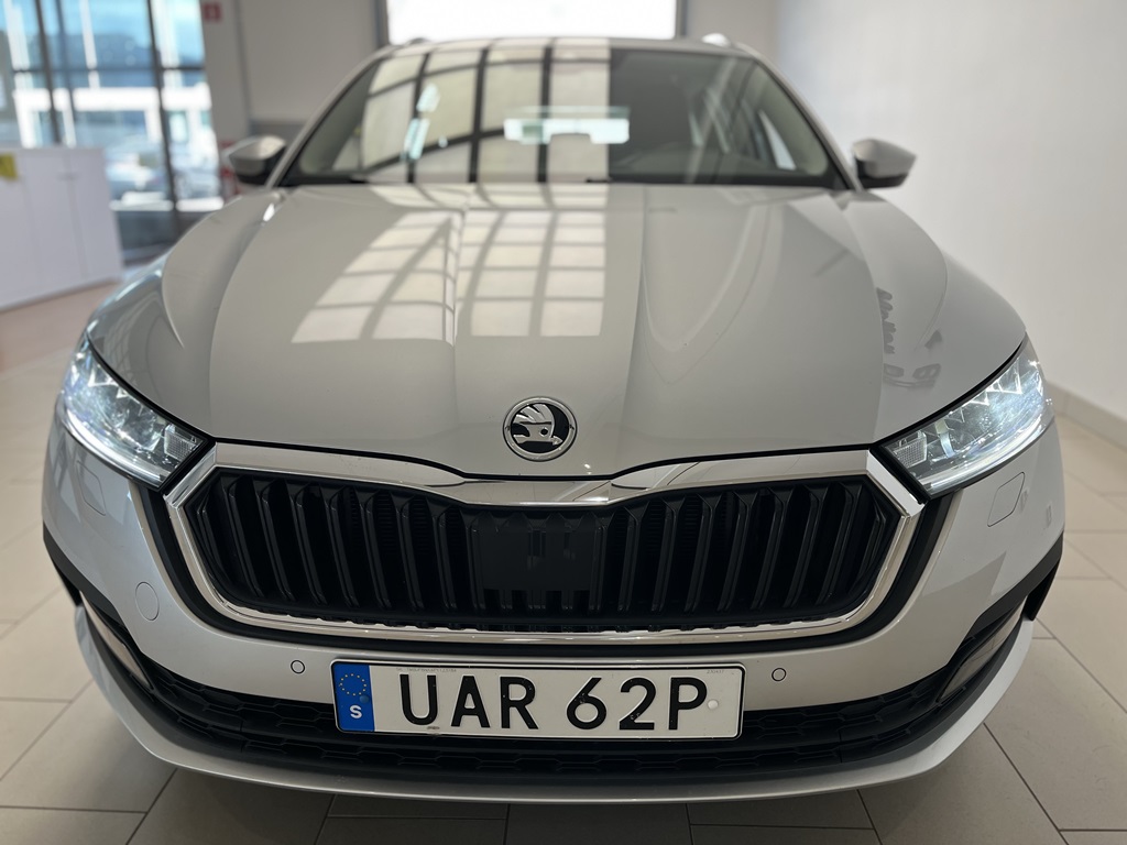 Skoda Octavia Combi MFS21L