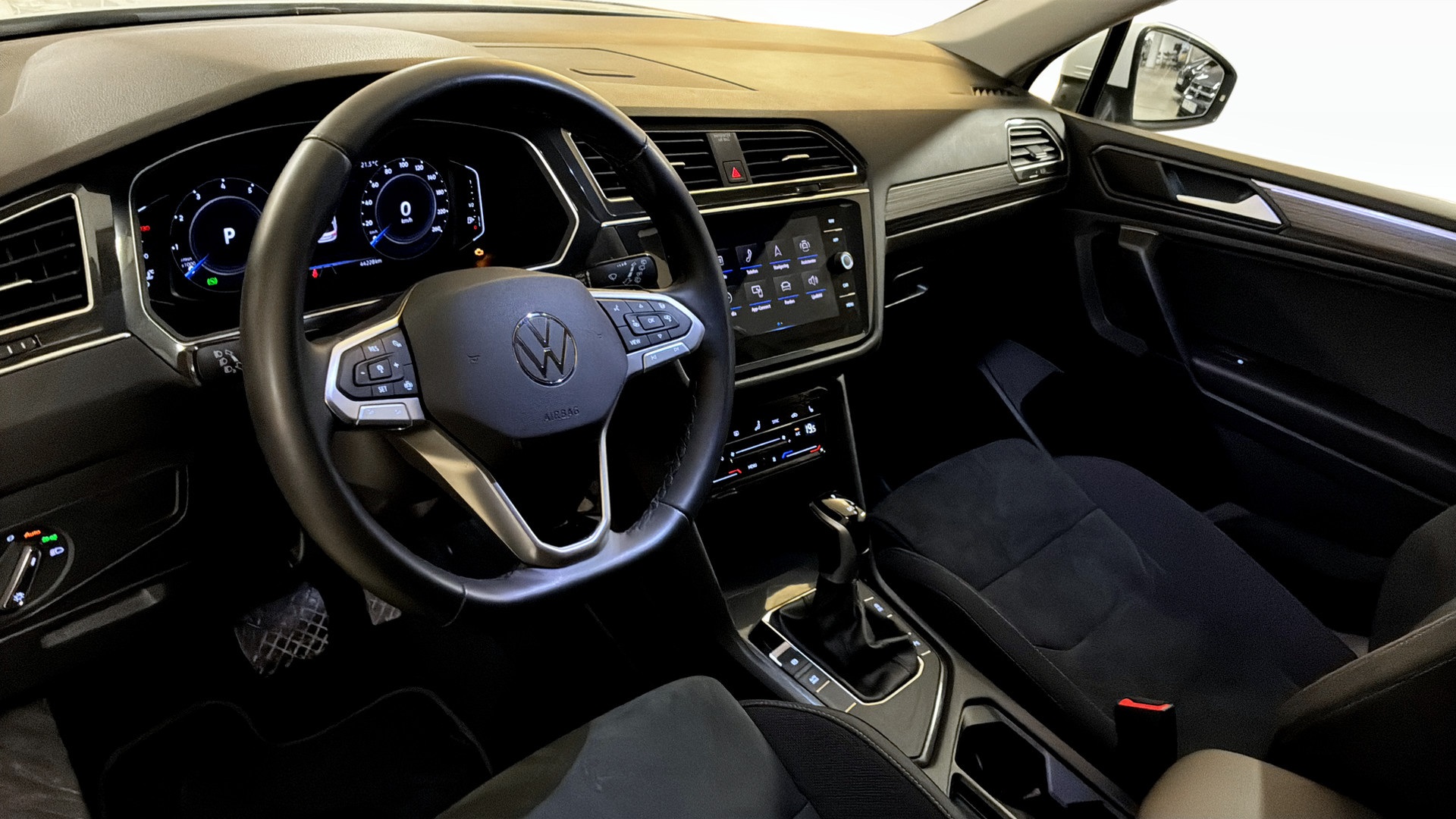 Volkswagen Tiguan Allspace MGH85D