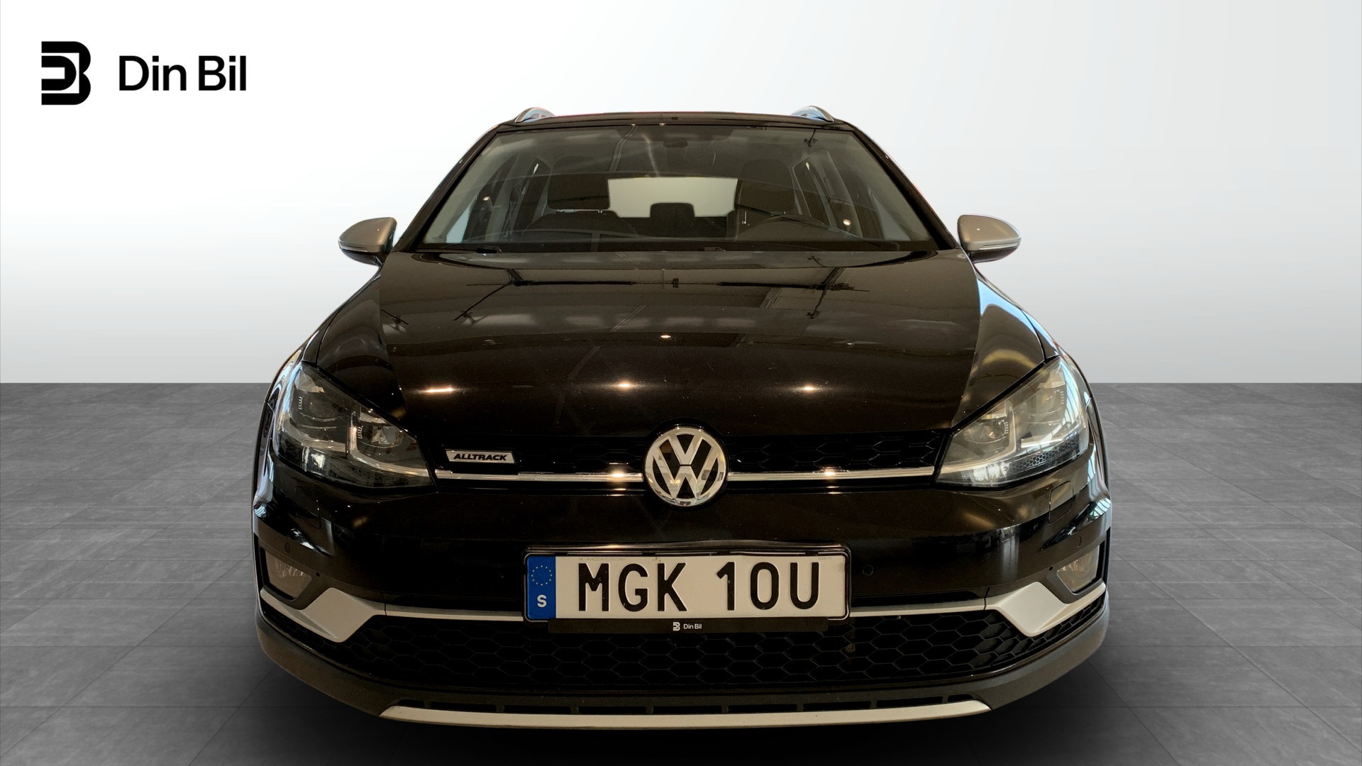 Volkswagen Golf MGK10U