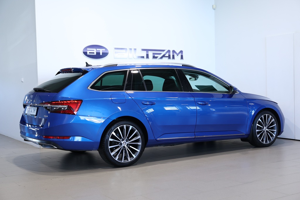 Skoda Superb Combi MGK41M
