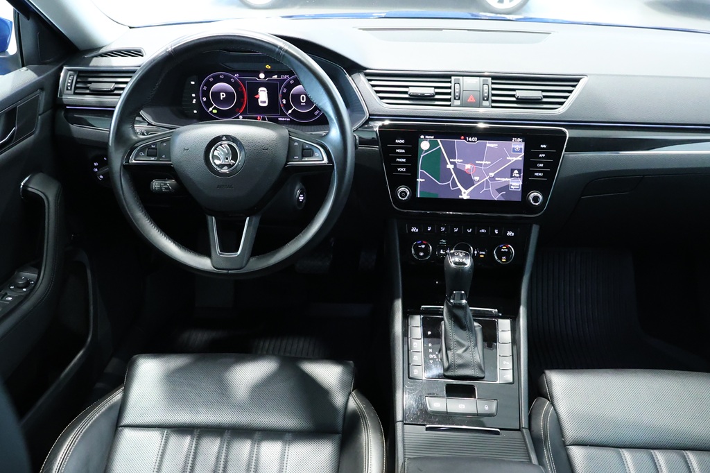 Skoda Superb Combi MGK41M