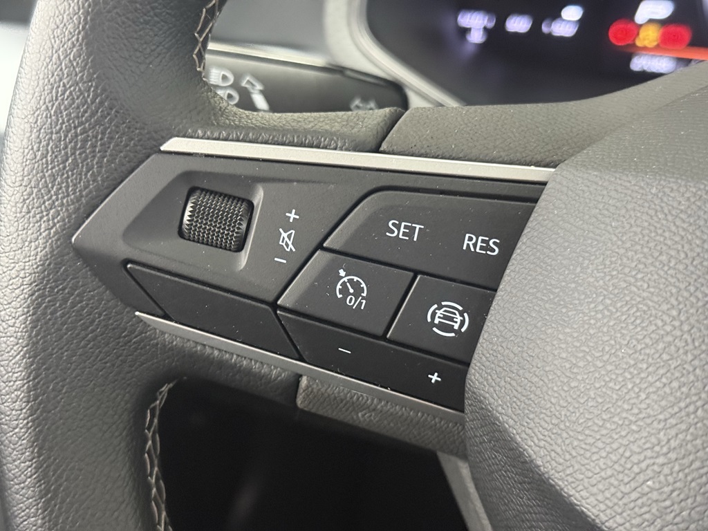SEAT Arona MGK85M