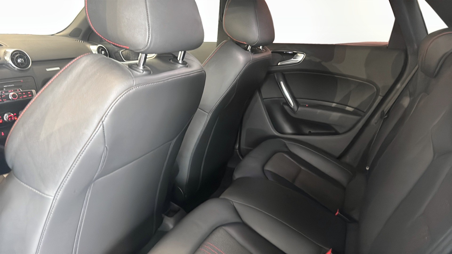 Audi S1 Sportback MHJ263