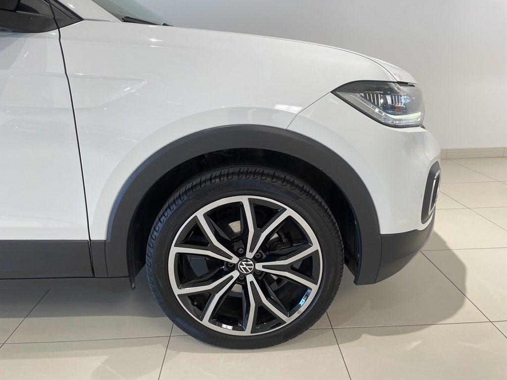 Volkswagen T-Cross MHL02U