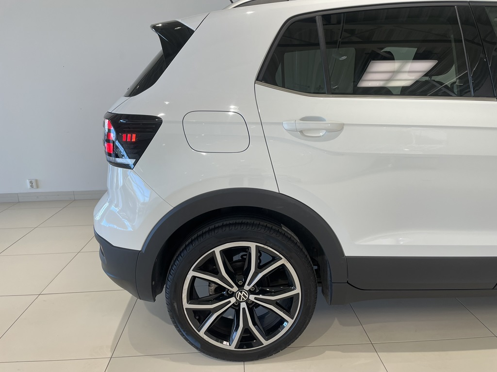 Volkswagen T-Cross MHL02U