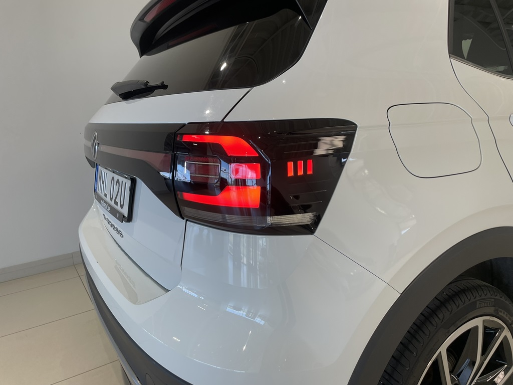 Volkswagen T-Cross MHL02U