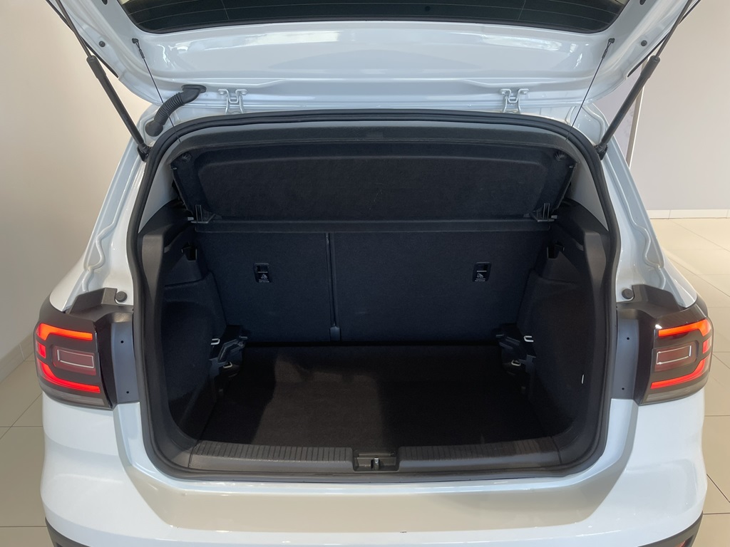 Volkswagen T-Cross MHL02U