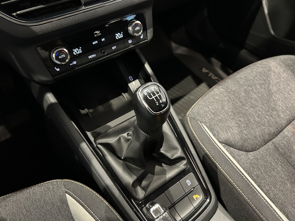 Skoda Scala MHL21L