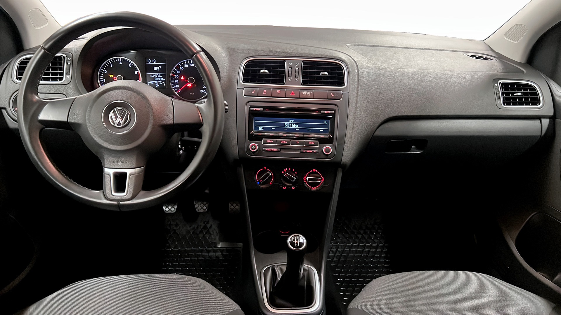 Volkswagen Polo MHP352