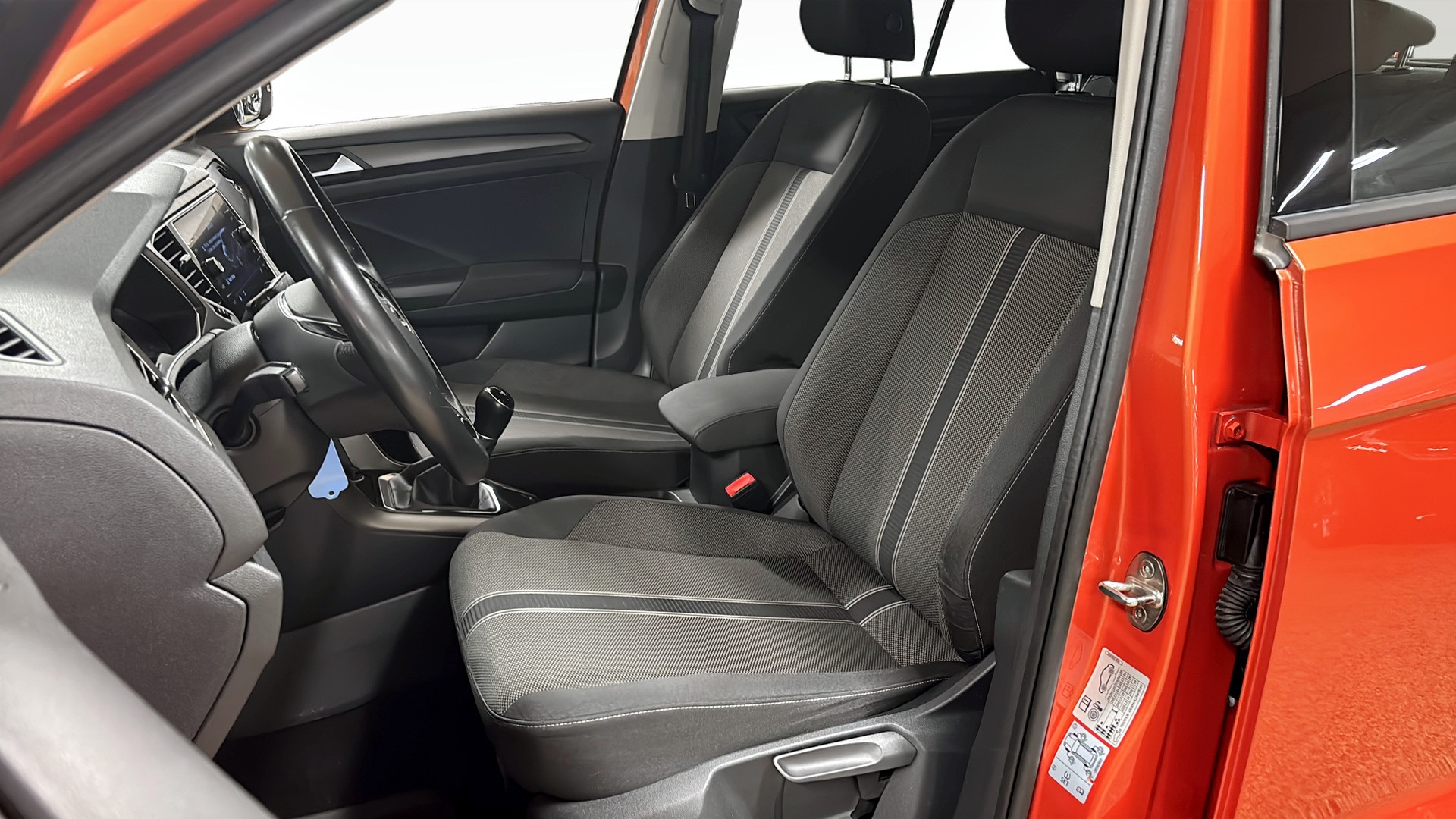 Volkswagen T-Roc MHR005