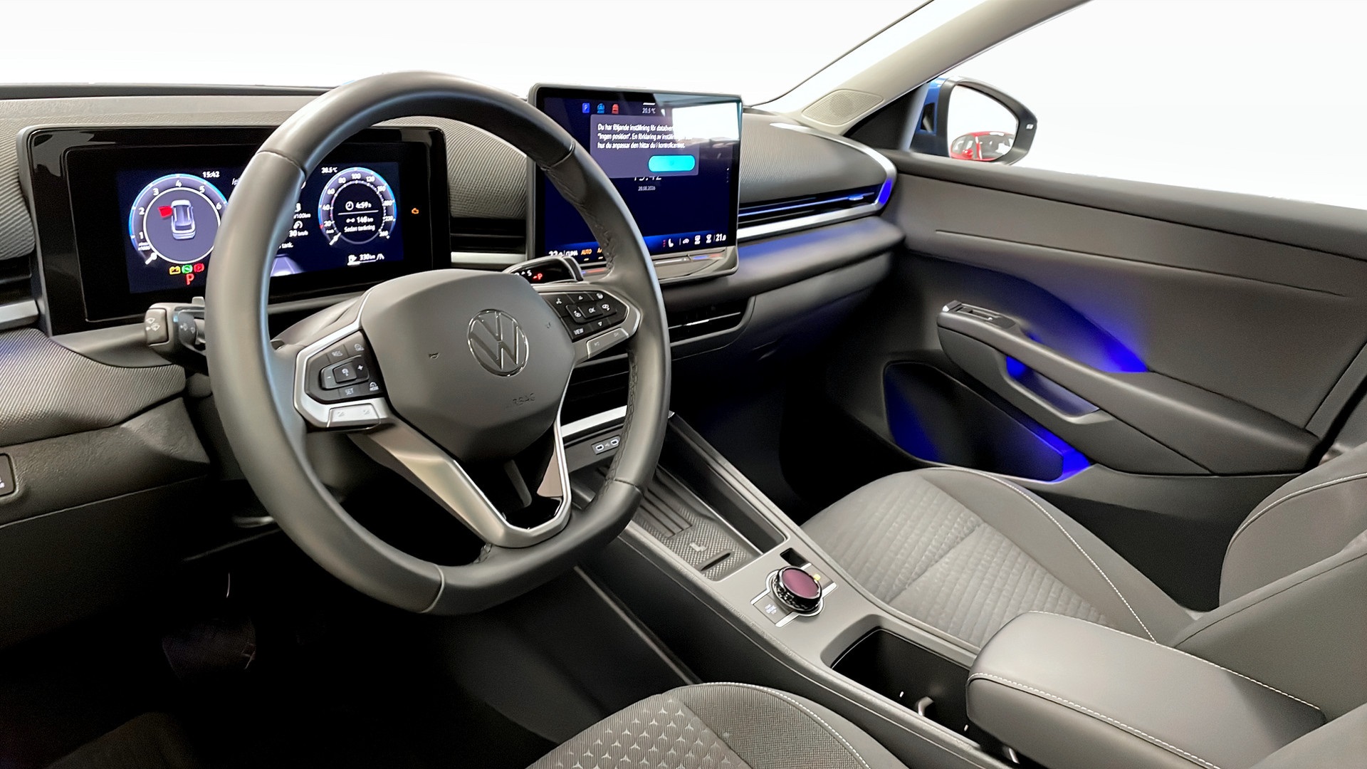 Volkswagen T-Roc MJB26T