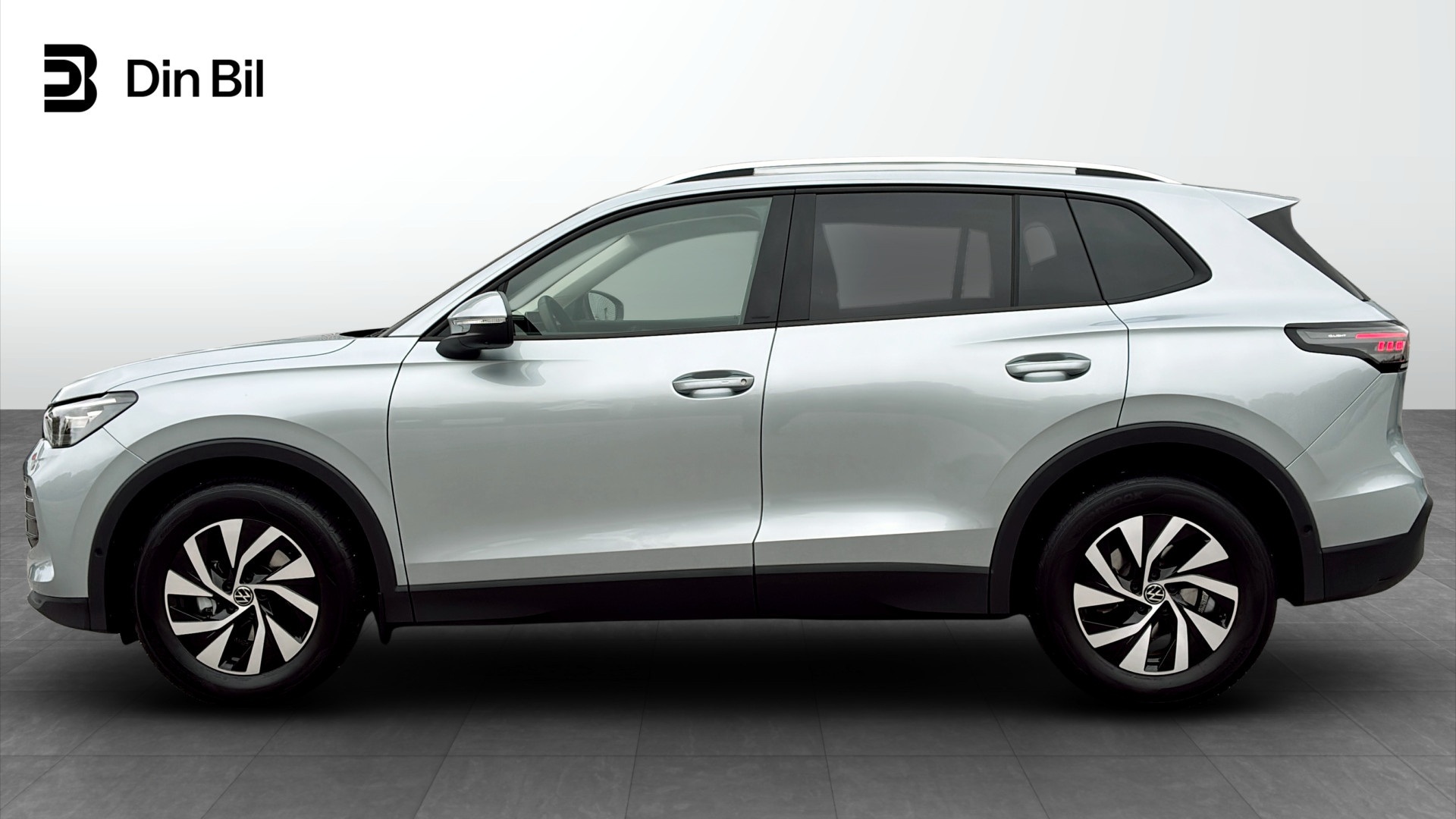 Volkswagen Tiguan MJB37T