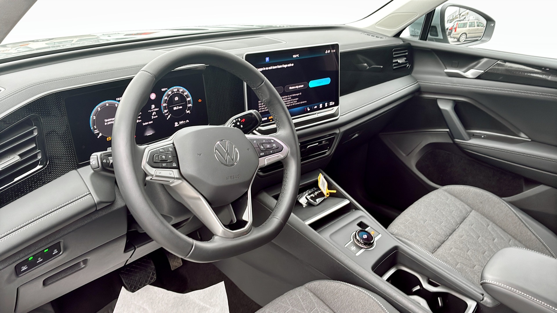 Volkswagen Tiguan MJB37T