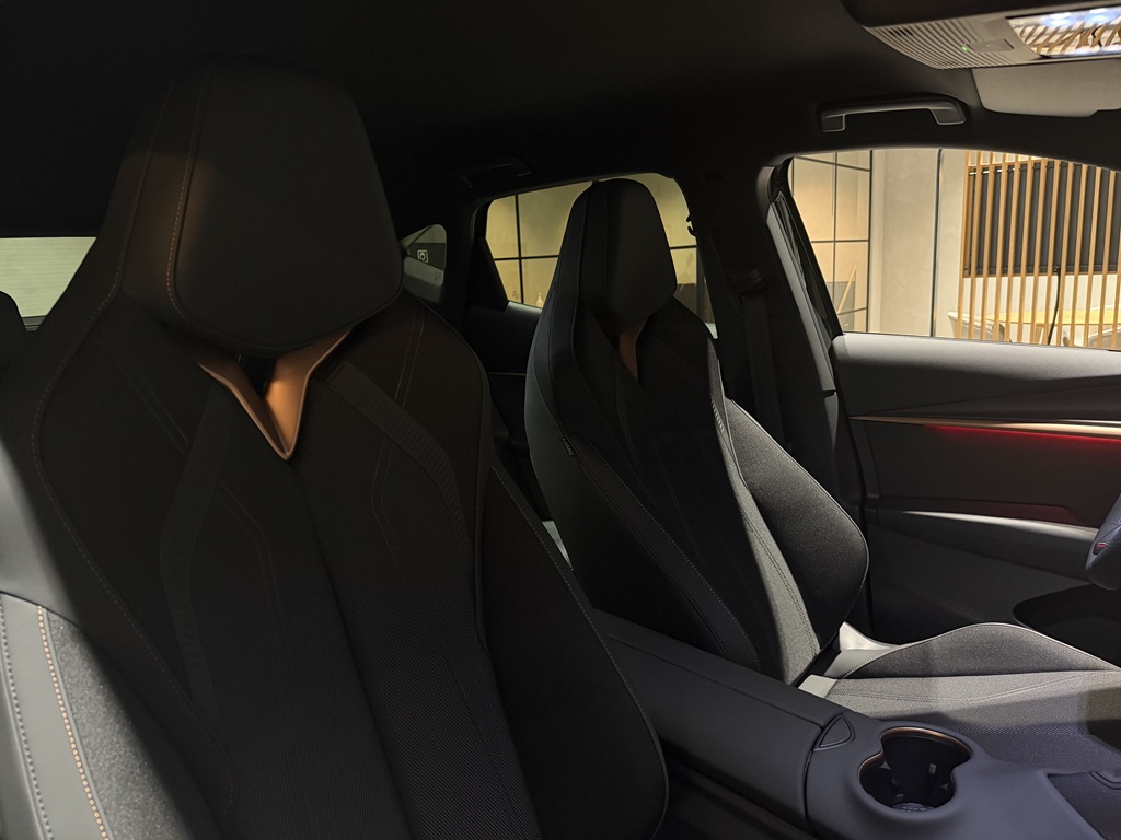 CUPRA Tavascan MJB63M