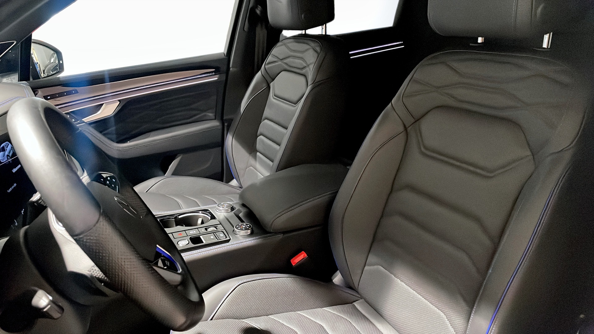 Volkswagen Touareg MJJ04H
