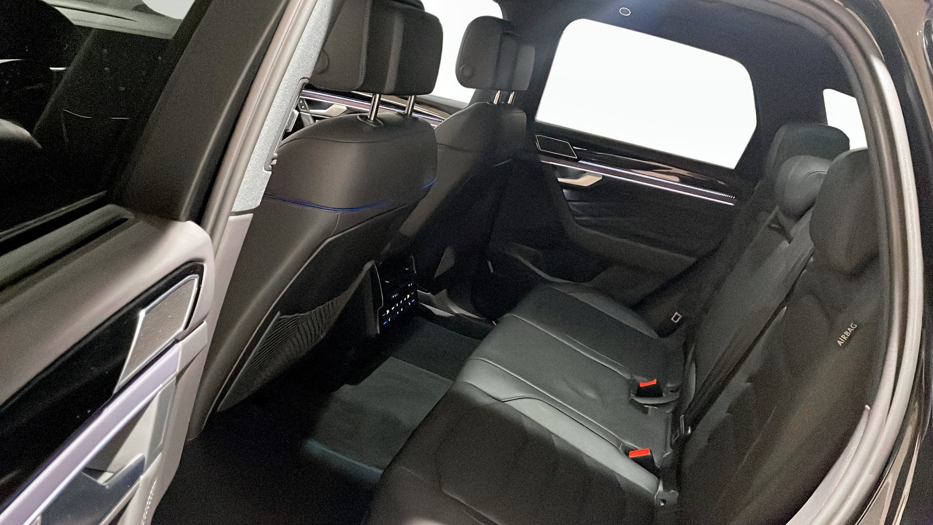 Volkswagen Touareg MJJ04H