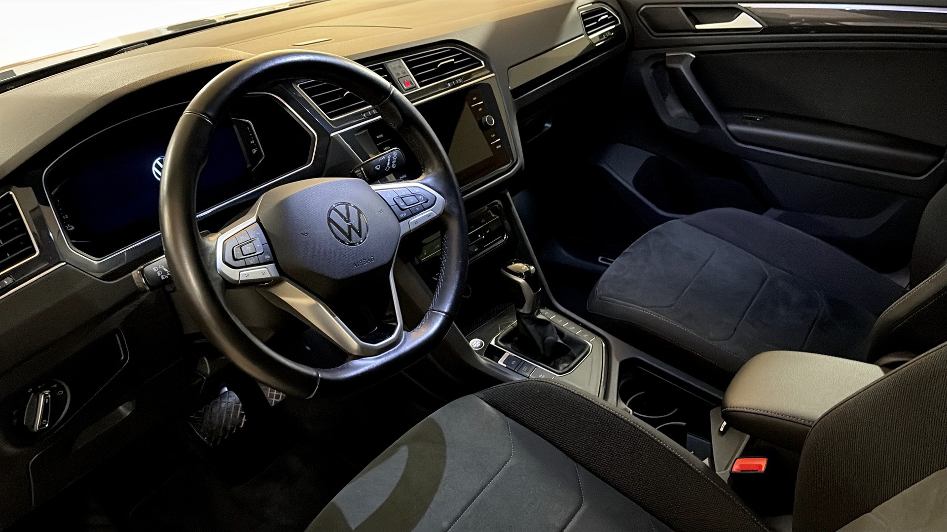 Volkswagen Tiguan MKC94M