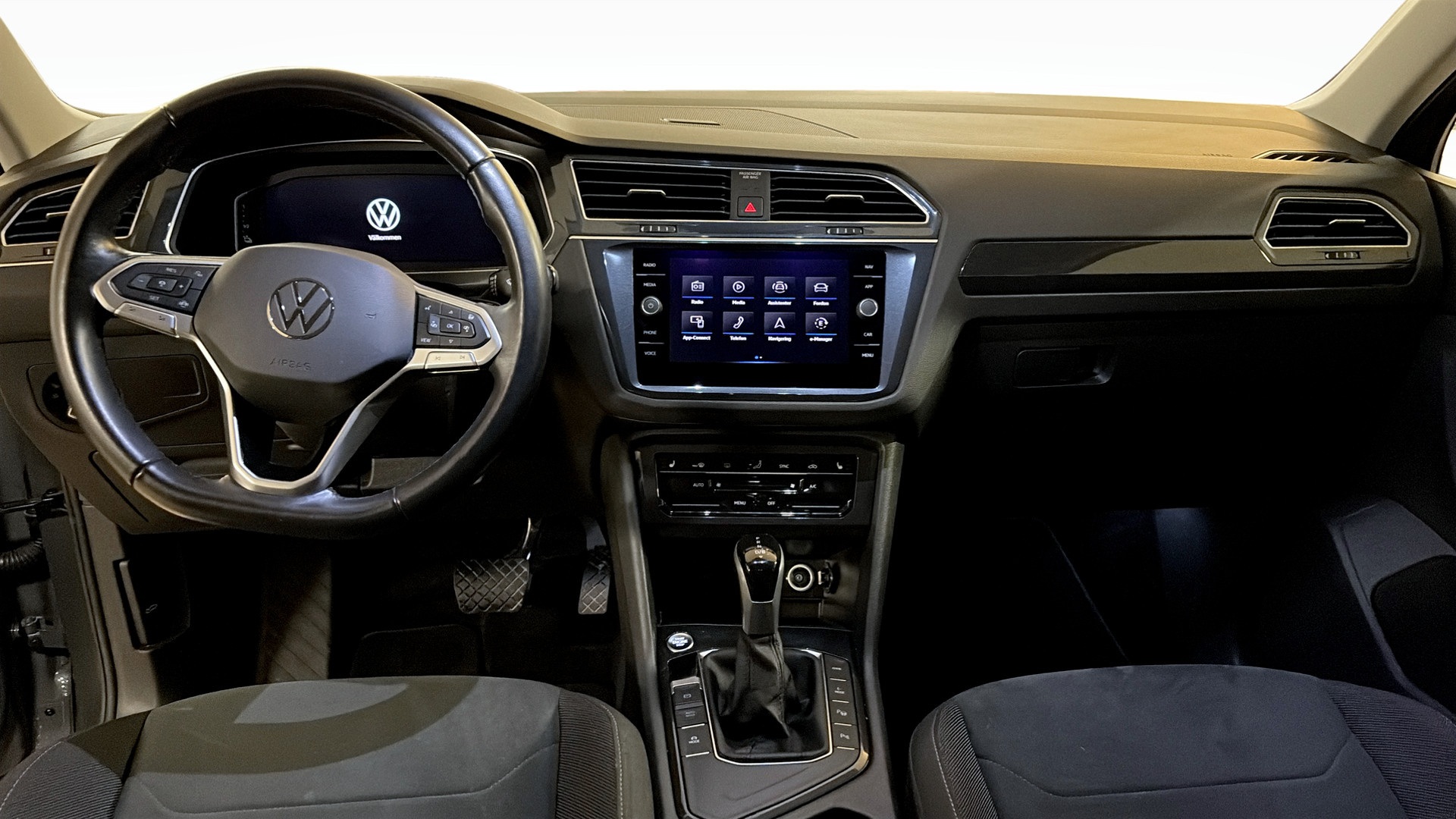 Volkswagen Tiguan MKC94M