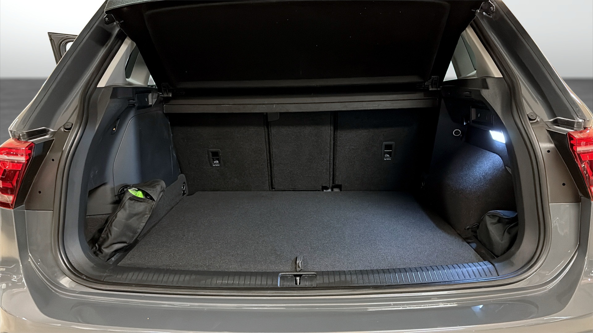 Volkswagen Tiguan MKC94M