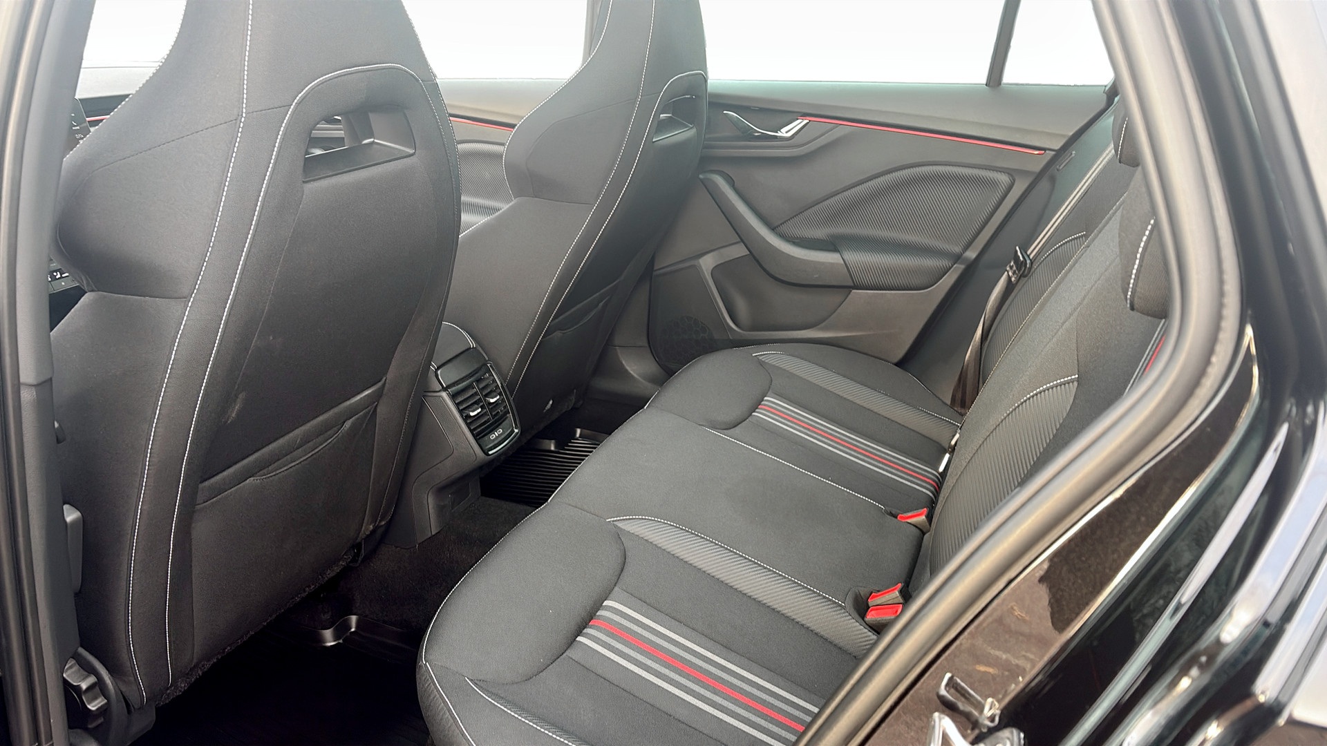 Skoda Kamiq MKP85W