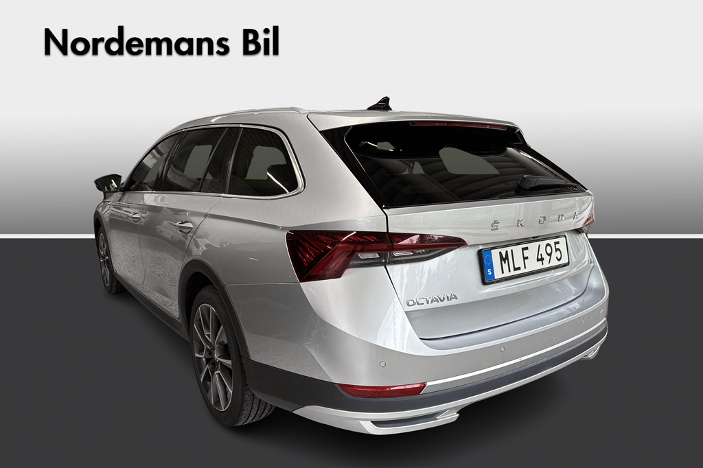 Skoda Octavia MLF495