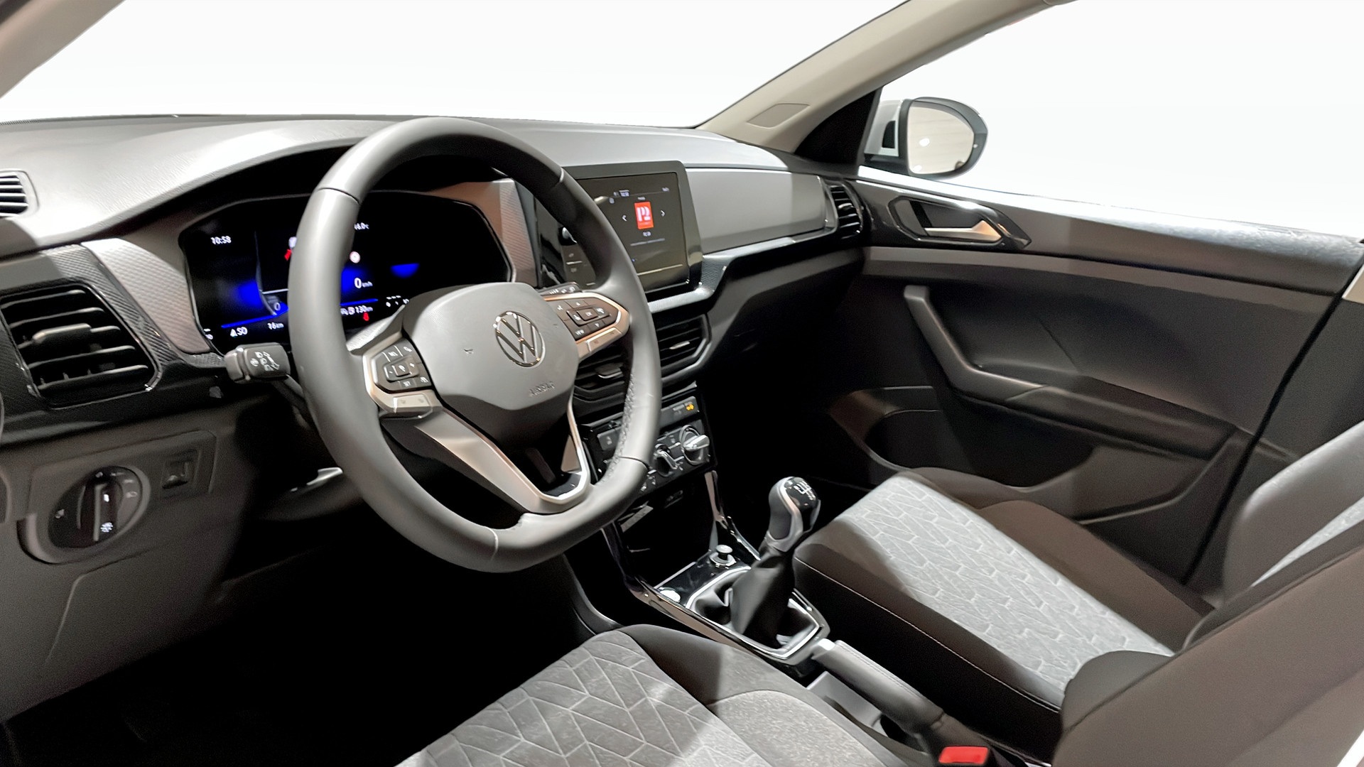 Volkswagen T-Cross MLJ22Z