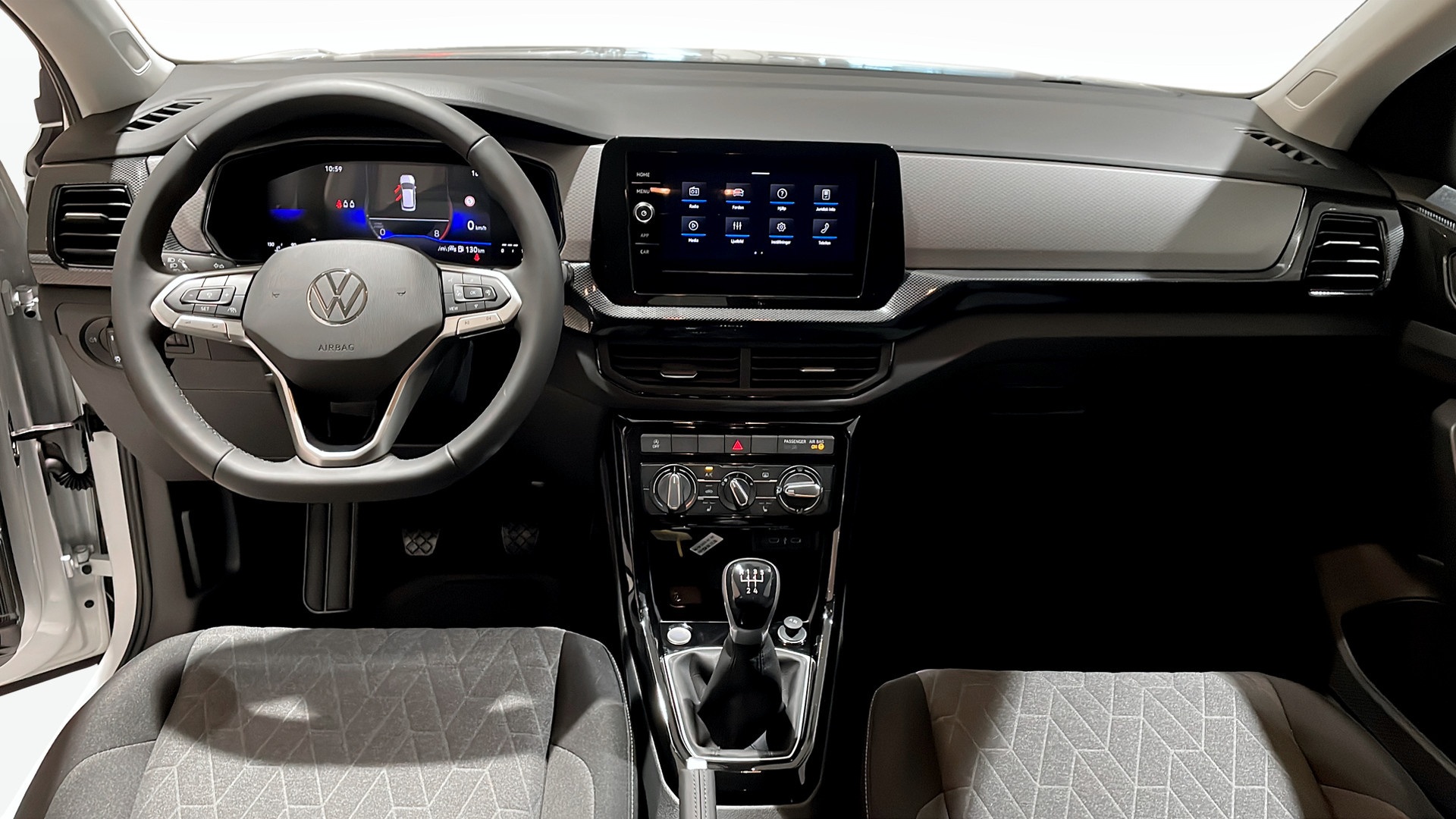 Volkswagen T-Cross MLJ22Z