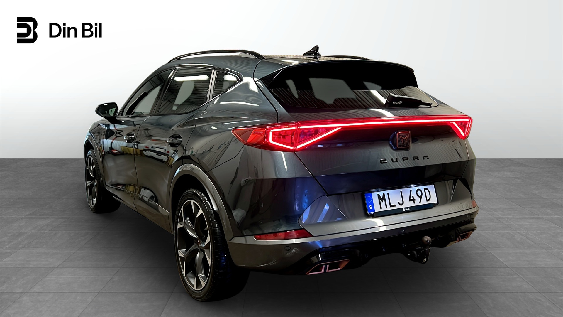 SEAT Cupra MLJ49D