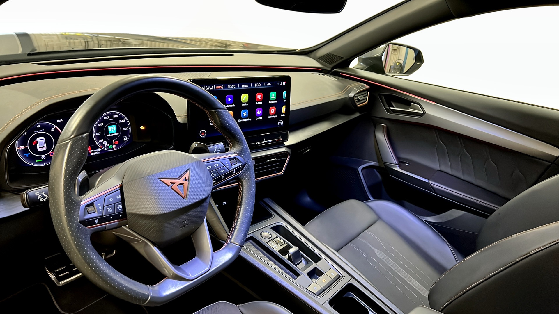 SEAT Cupra MLJ49D